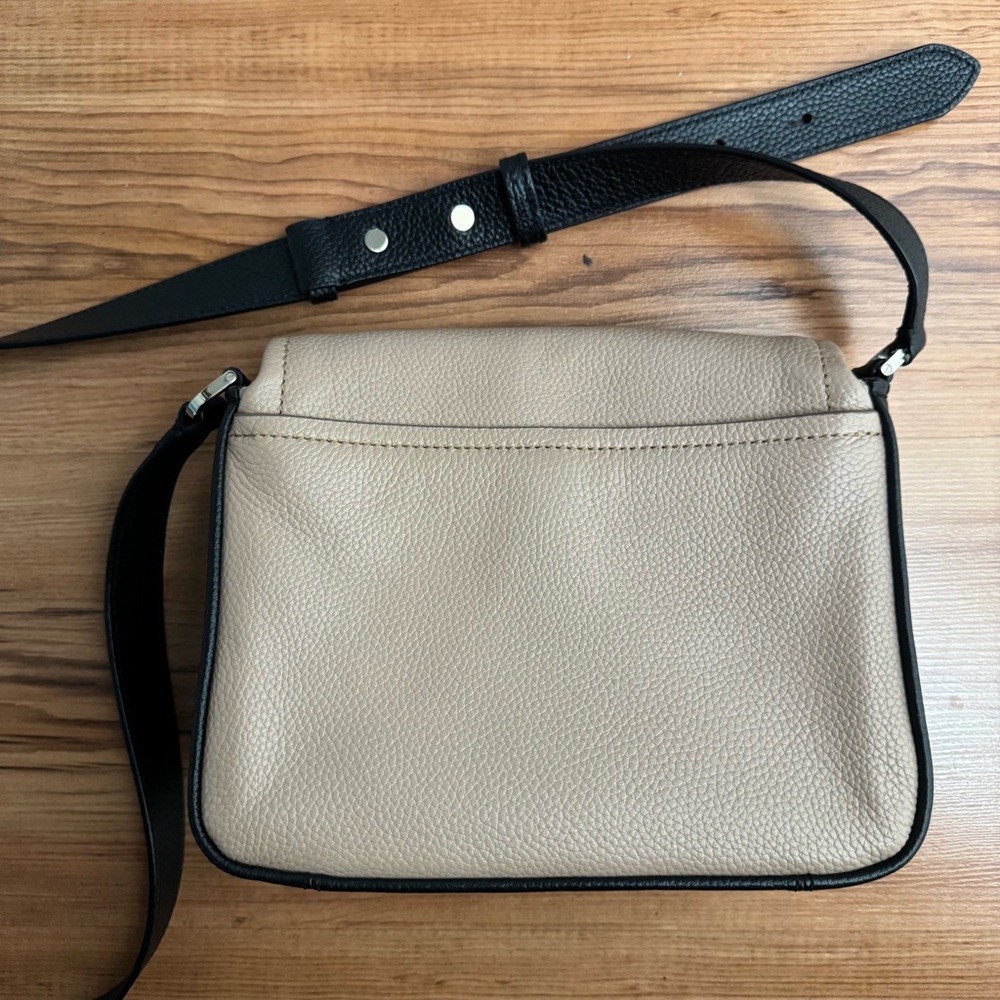 kate spade front flap crossbody bag - Picture 3 of 5